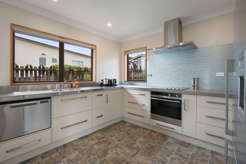 58 Norwood Road, Paeroa, Paeroa - Carousel 2