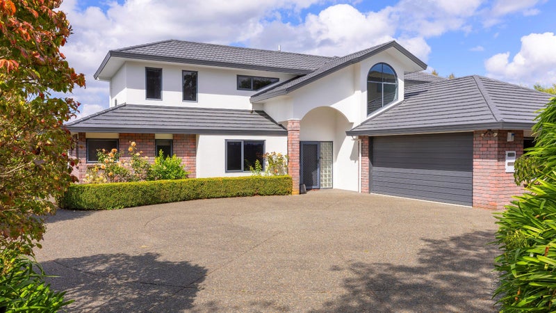 2/26 Robinson Terrace, Rangatira Park, Taupo - Carousel 1