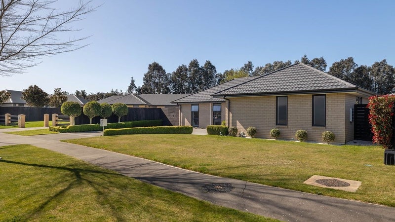 16 Blue Jean Avenue, Rolleston, Rolleston - Carousel 1