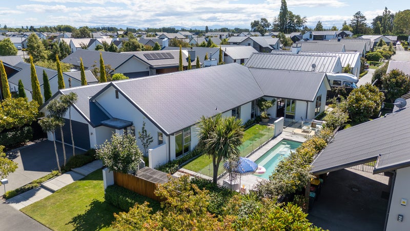 22 Timberlands Terrace, Parklands, Christchurch - Carousel 1