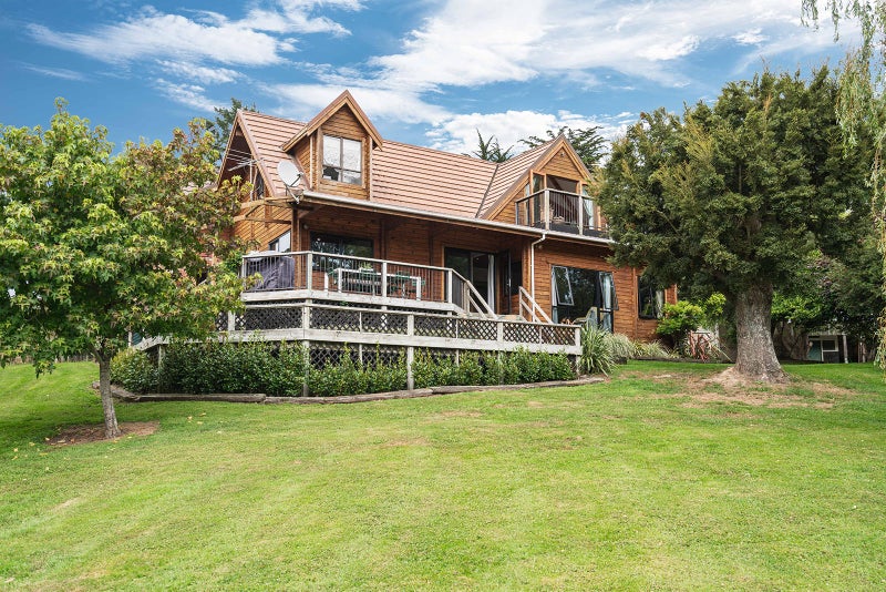 60 McIntosh Road, Upper Waitati, Waitati - Carousel 1