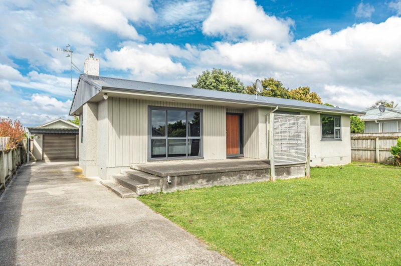 75 Somerset Road, Springvale, Whanganui - Carousel 1