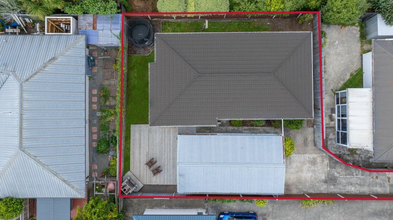 2/62 PARKERS Road, Tahunanui, Nelson - Carousel 11