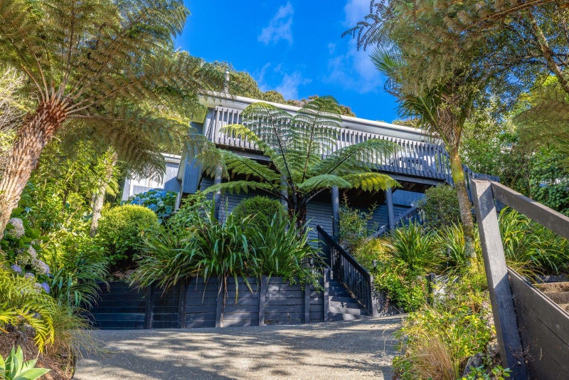 116 Fairview Crescent, Omiha, Waiheke Island - Carousel 2