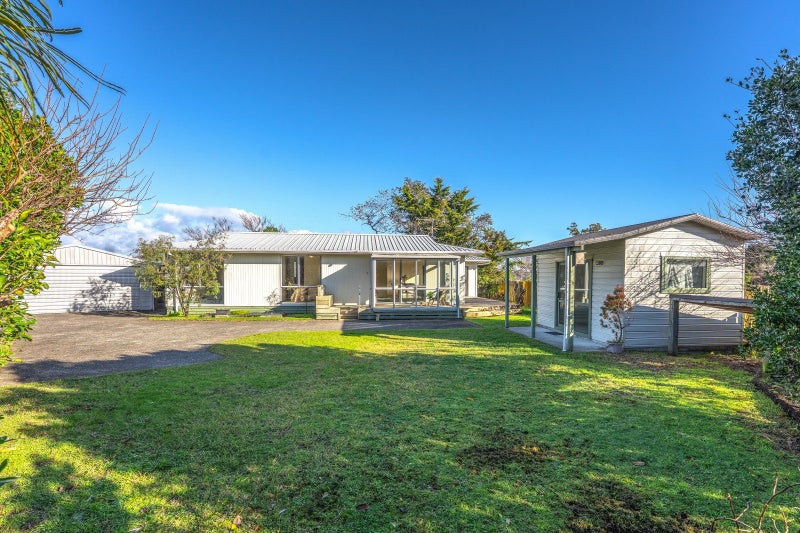 40 Rosewood Place, Paraparaumu, Paraparaumu - Carousel 1