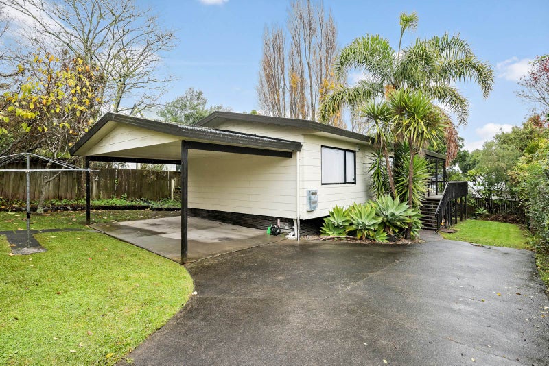 2/13 Kia Ora Road, Beach Haven, Auckland - Carousel 1