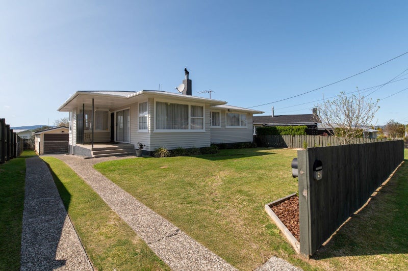 21 Matuku Street, Selwyn Heights, Rotorua - Carousel 2