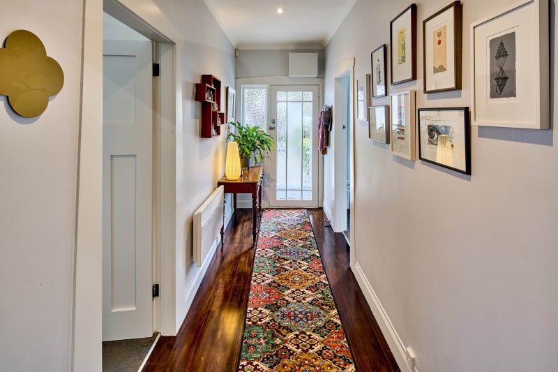 292 The Parade, Island Bay, Wellington - Carousel 2