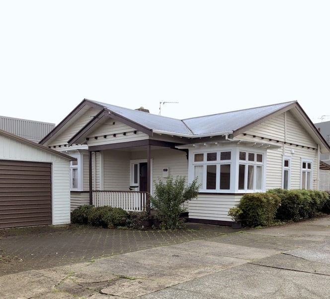 10 Killarney Road, Frankton, Hamilton - Carousel 1