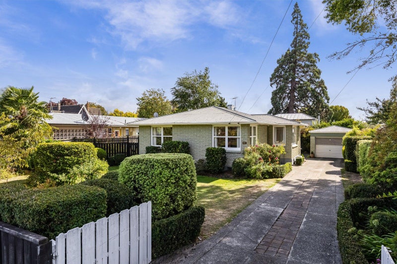 10 Dillon Street, Blenheim - Carousel 1