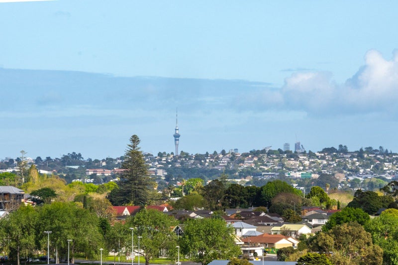 2/42 Cromdale Avenue, Highland Park, Auckland - Carousel 2