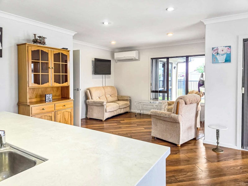 7 Pohutukawa Grove, Lytton West, Gisborne - Carousel 40