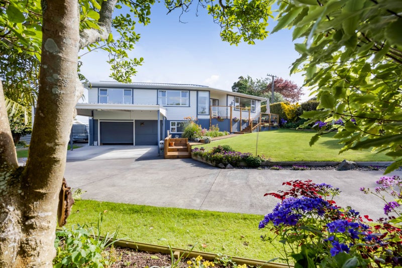 7 Climie Crescent, Hawera - Carousel 2