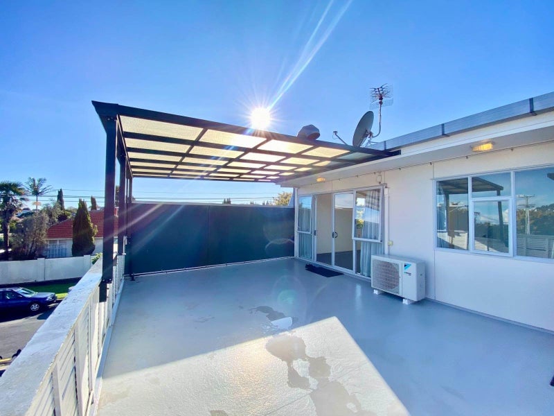 2A Hazel Avenue, Mount Roskill, Auckland - Carousel 1