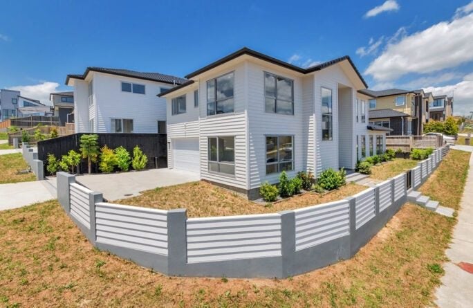 97 Argento Avenue, Flat Bush, Auckland - Carousel 1