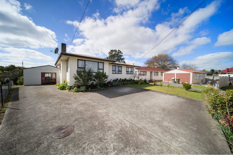 17 Antrim Crescent, Otara, Auckland - Carousel 2