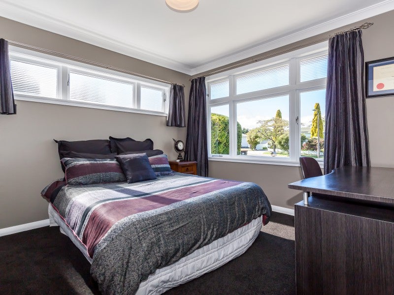 11 Belvedere Crescent, Takaro, Palmerston North - Carousel 26