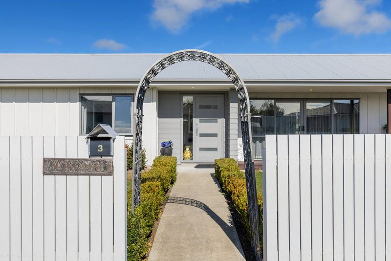 3 Wescombe Grove, Feilding, Feilding - Carousel 1