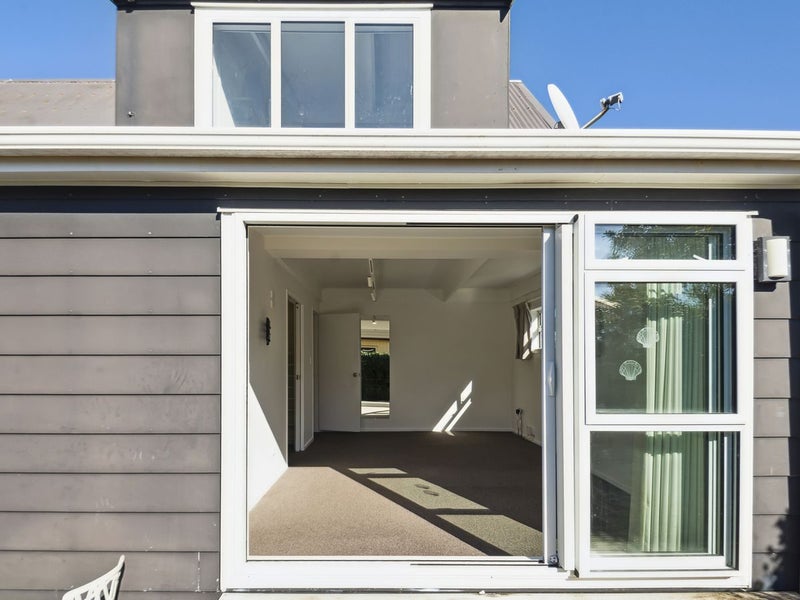 161 Karewa Parade, Papamoa Beach, Papamoa - Carousel 2