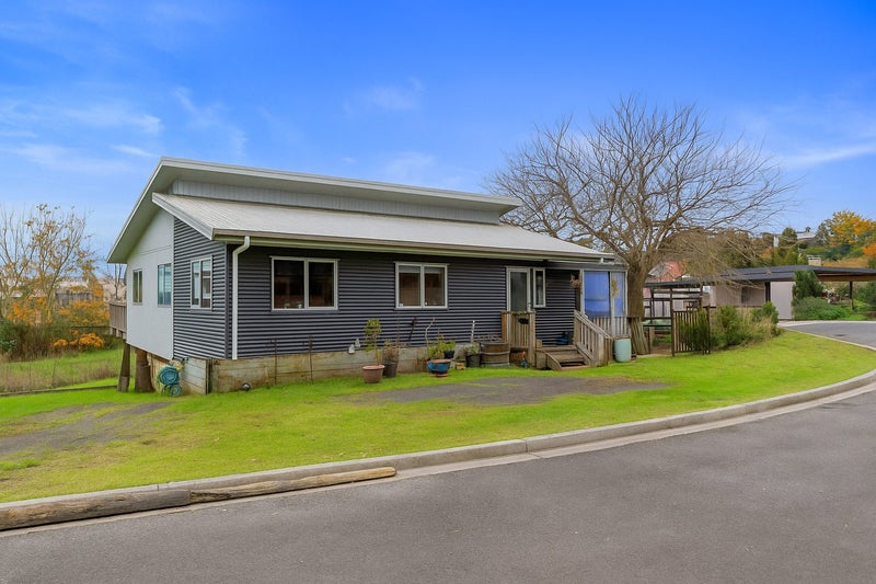 23 Dunrobbin Place, Gate Pa, Tauranga - Carousel 1