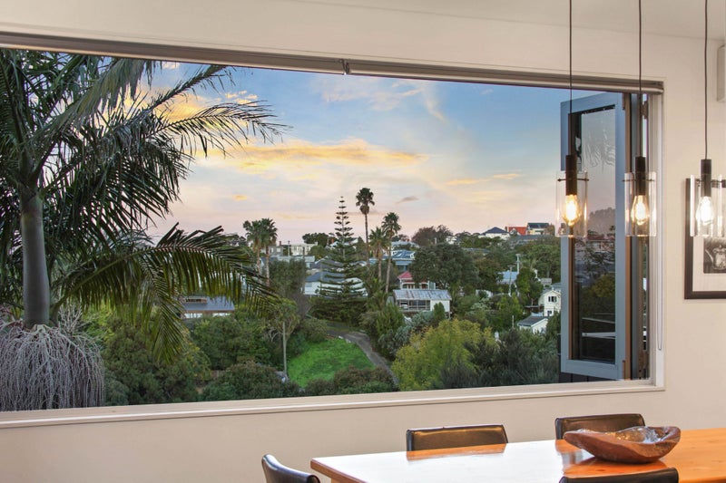 27 Laxon Terrace, Remuera, Auckland - Carousel 1