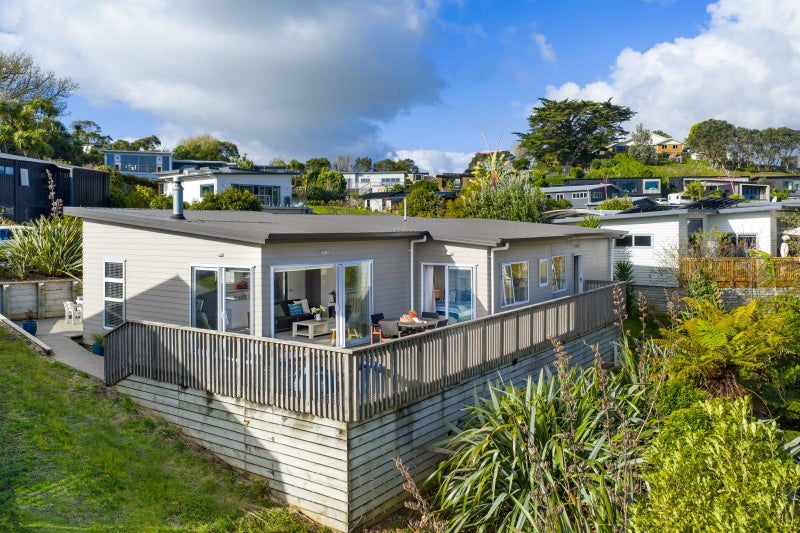 25 Robertson Street, Raglan, Raglan - Carousel 2