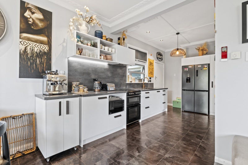 6 Aratapu Street, Waitara, Waitara - Carousel 2