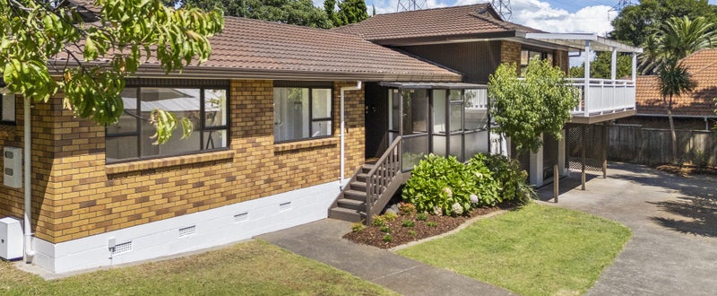 1 Marine Lane, Mount Wellington, Auckland - Carousel 1