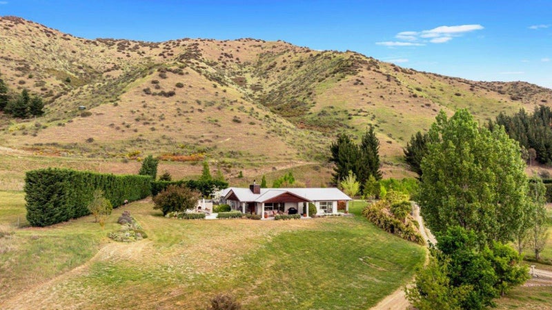 560 Hurunui Bluff Road, Hurunui, Hawarden - Carousel 50