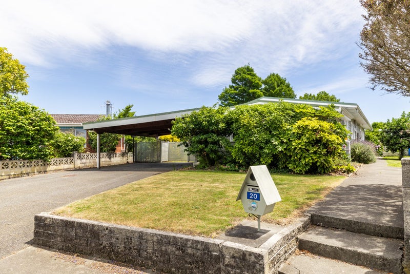 20 Totara Street, Taradale, Napier - Carousel 23