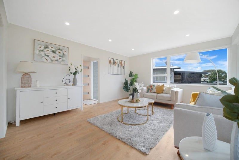 8 Comet Crescent, Mangere, Manukau City, Auckland - Carousel 2