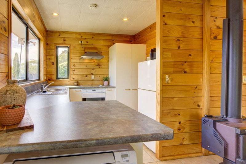 67 Park Terrace, Waikuku Beach, Waikuku Beach - Carousel 2