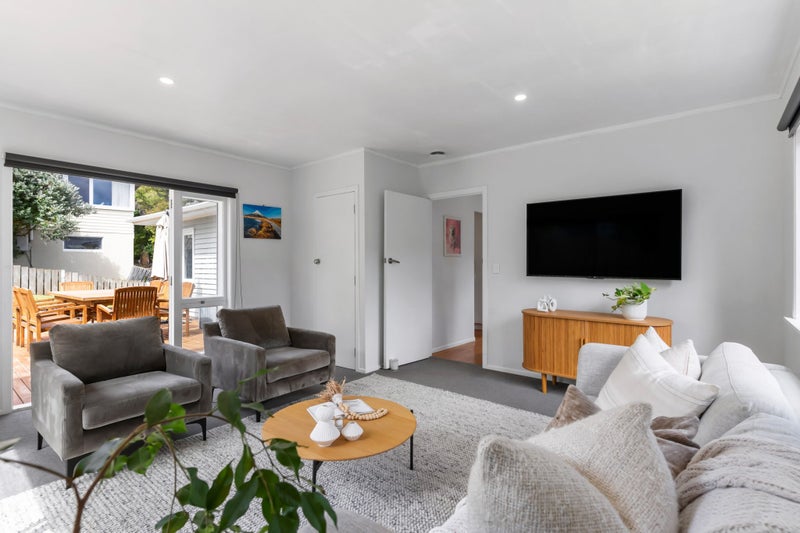 79 Saffron Street, Birkdale, Auckland - Carousel 2