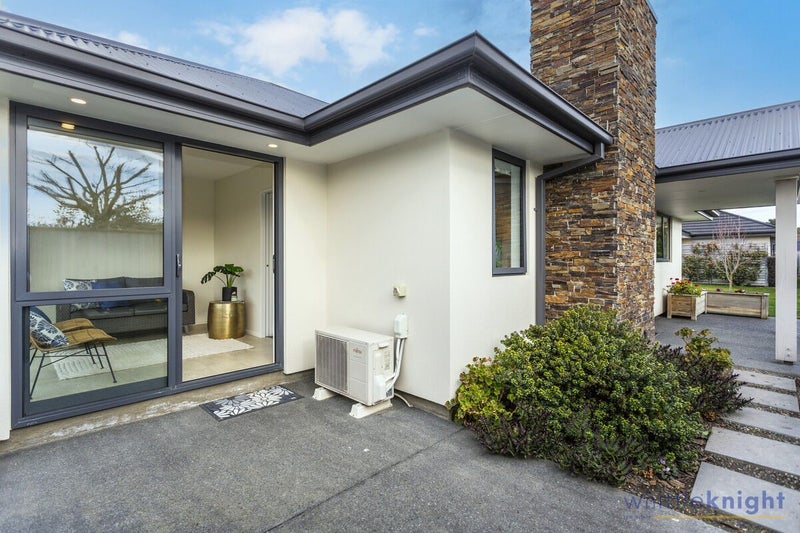 35 Clydesdale Way, Lincoln, Lincoln - Carousel 2