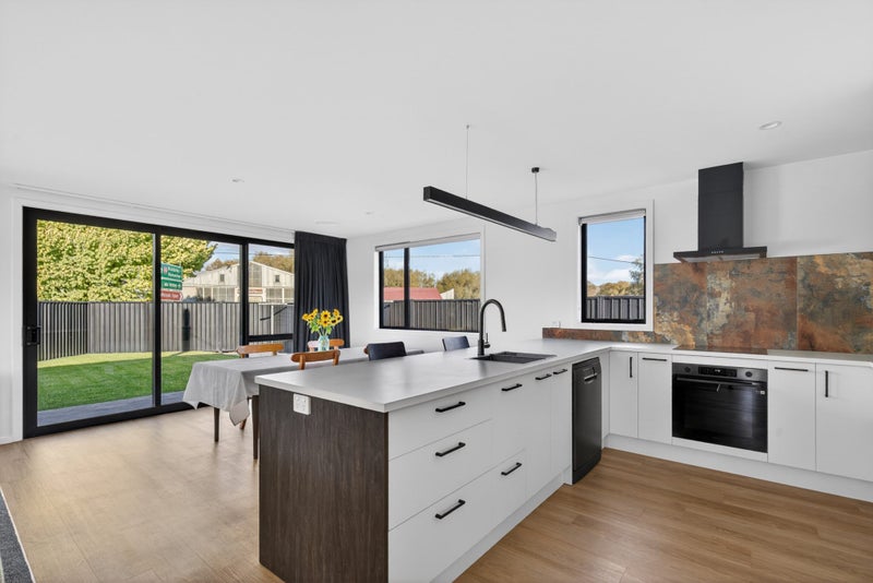 32 Plunket Street, Omakau, Omakau - Carousel 2