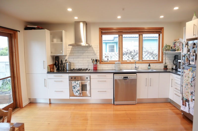 38 Richards Avenue, Papanui, Christchurch - Carousel 2