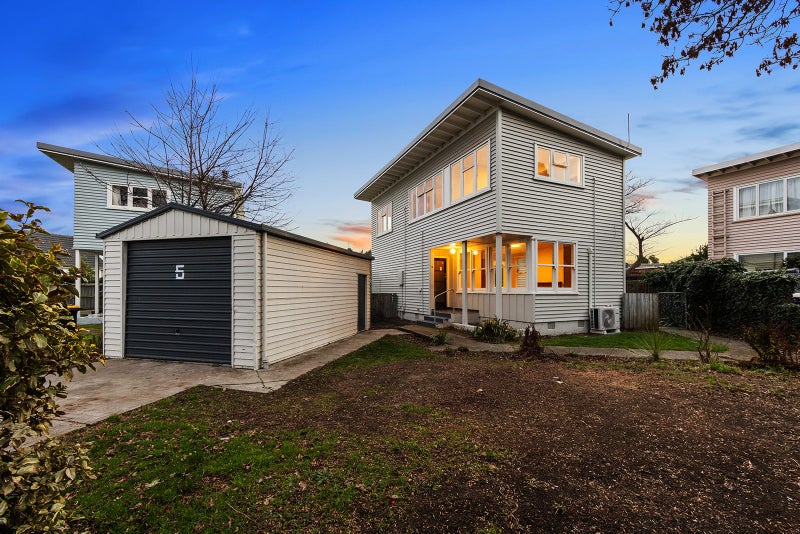 5 Belfield Street, Dallington, Christchurch - Carousel 2