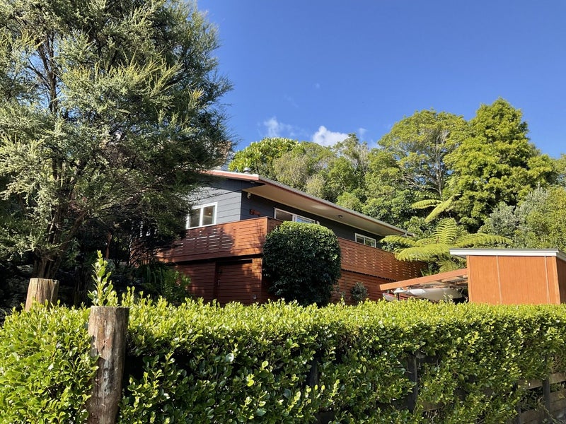 11 Upper Cross Street, Raglan, Raglan - Carousel 1