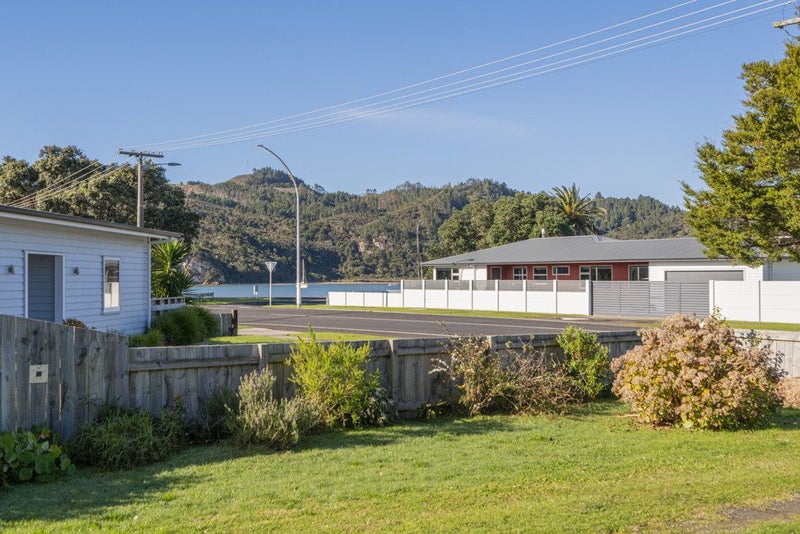 5 South Highway East, Whitianga - Carousel 1