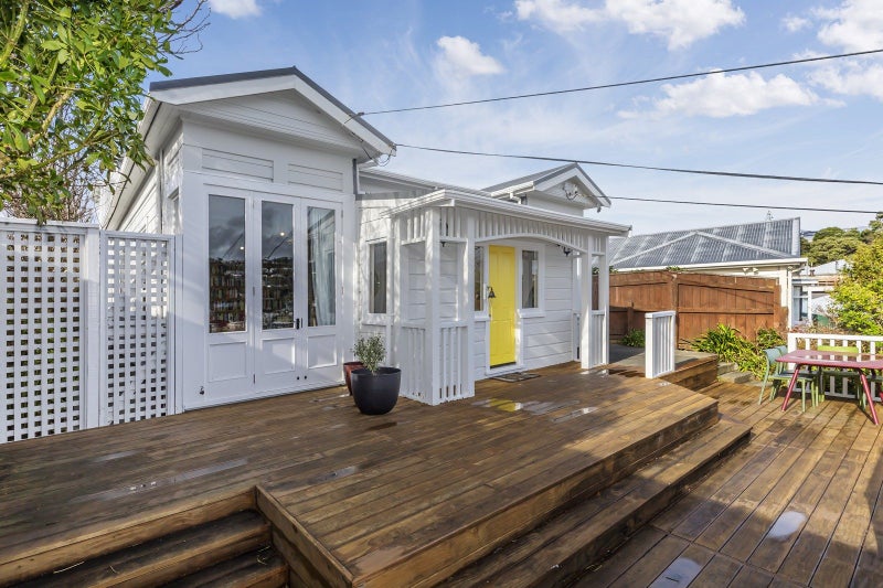 41 Washington Avenue, Brooklyn, Wellington - Carousel 2