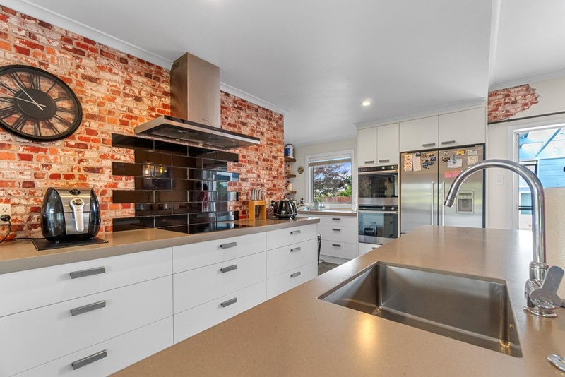 38 Onslow Street, Huntly, Huntly - Carousel 1