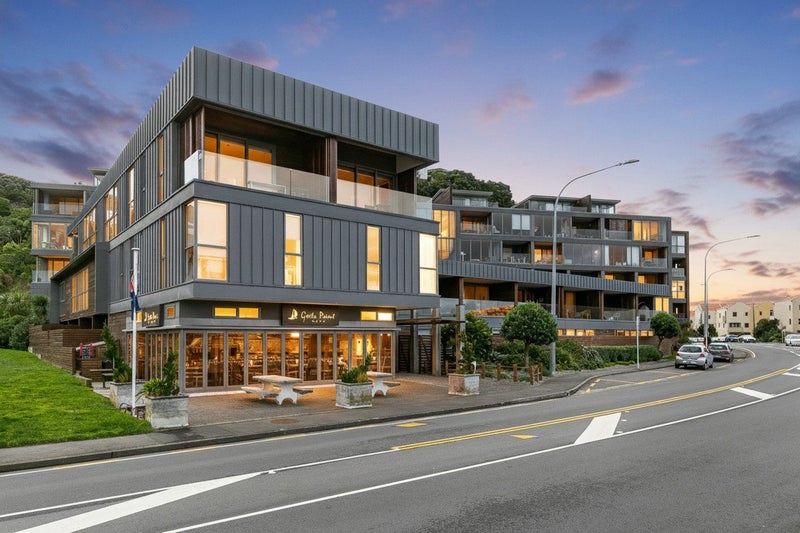 S209/326 Evans Bay Parade, Hataitai, Wellington - Carousel 1
