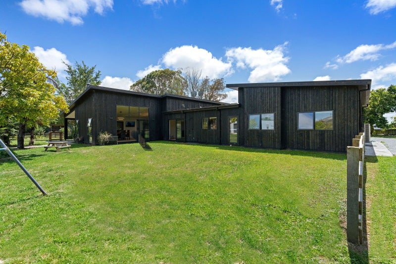 324 Kimberley Road, Levin, Levin - Carousel 24