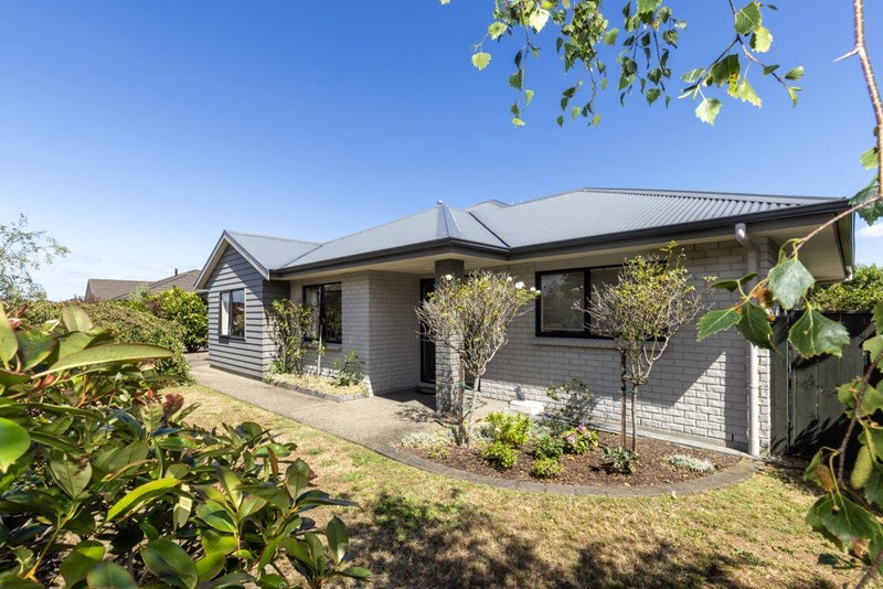 7 Manhattan Court, Paraparaumu Beach, Paraparaumu - Carousel 1