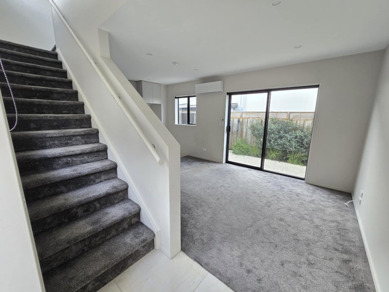 2/317 Gloucester Street, Christchurch Central, Christchurch - Carousel 1