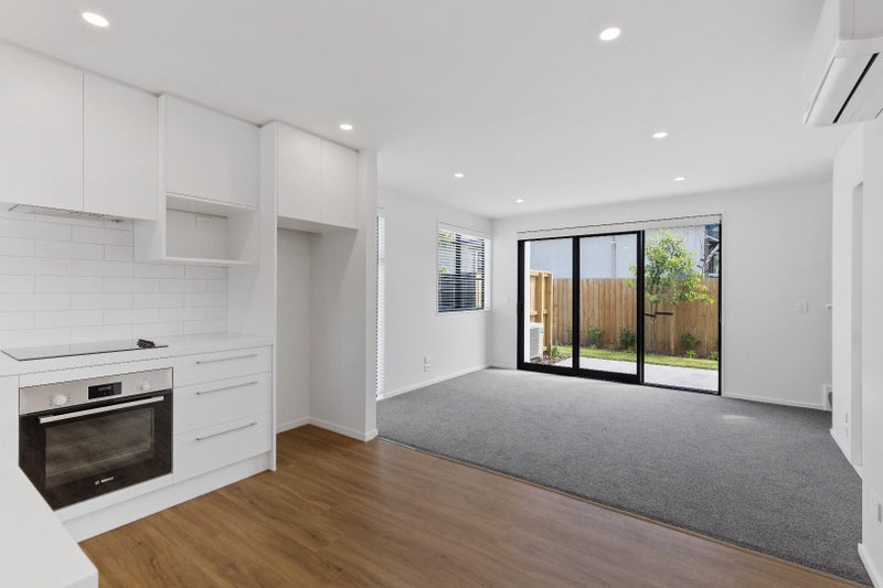 4/14 Crohane Place, Addington, Christchurch - Carousel 12