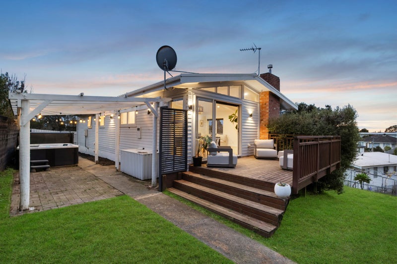 42 Kay Drive, Blockhouse Bay, Auckland - Carousel 2