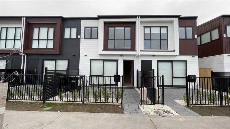 27 Aramata Road, Papakura, Papakura - Carousel 1