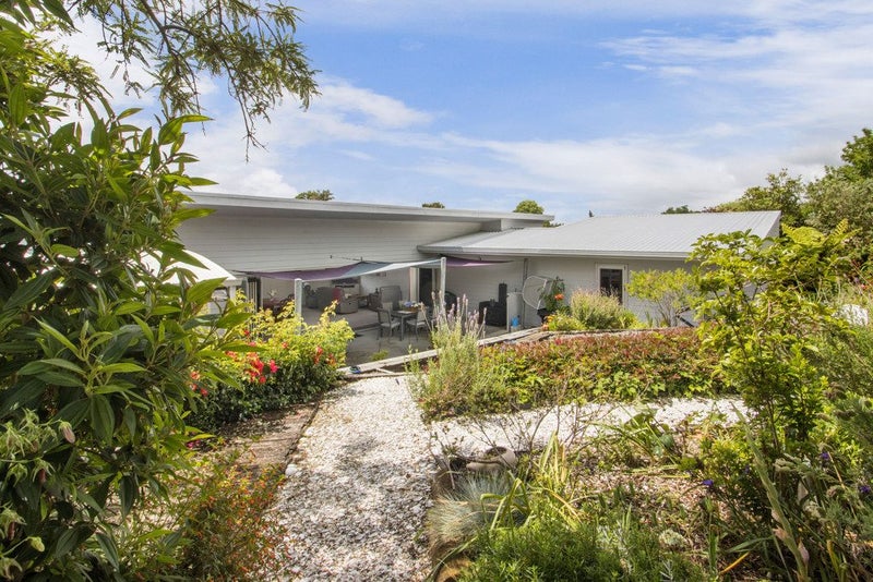 18 Blundell Place, Katikati, Katikati - Carousel 1