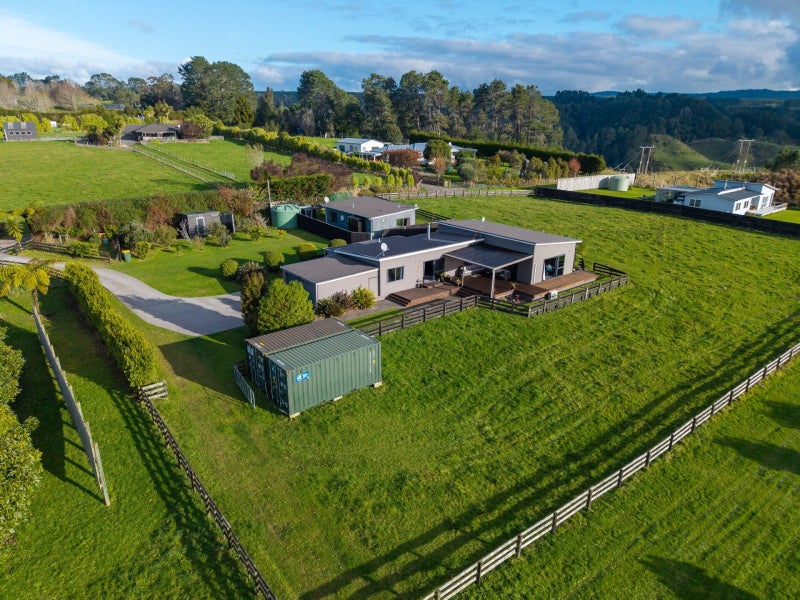 534B Mclaren Falls Road, Omanawa, Tauranga - Carousel 2